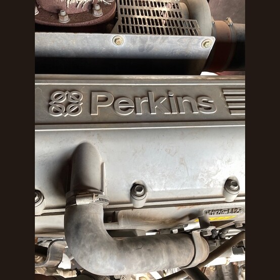 500 KW HiPower, diesel generator set, standby, sound attenuated, 920 gal base tank, Perkins 2800, Stamford - Image 10