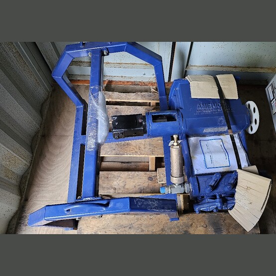 37 GPM, 1000 PSI, 25 HP American #AW1122BCD, Horizontal Triplex Piston Pump with Hydraulic Motor - Image 2