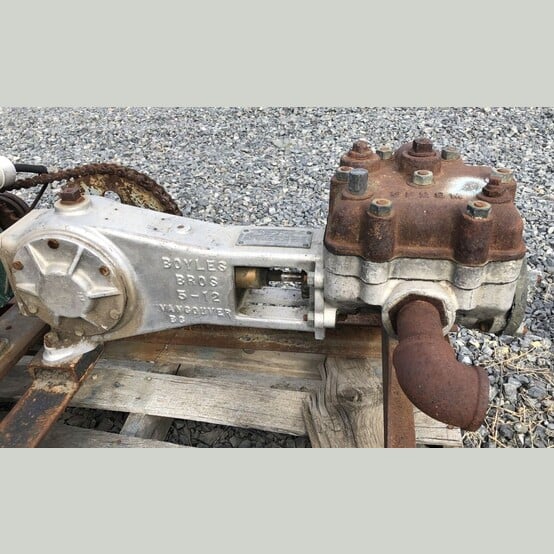 10 HP Boyles #BB-5-12, Simplex Piston Pump with Gas Motor - Image 2