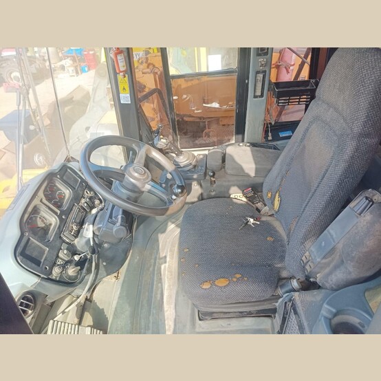 Caterpillar 966H, Wheel Loader, 260 HP CAT C11 ACERT engine, 1800 RPM, ROPS/FOPS Cab, 18,072 hours, 2014 - Image 7