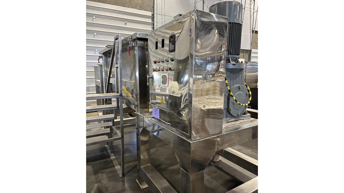 140 Cu. Ft. Jia #WLDH-4000, Ribbon Blender, w/ Choppers and 2 Gearboxes, 2020 - Image 4