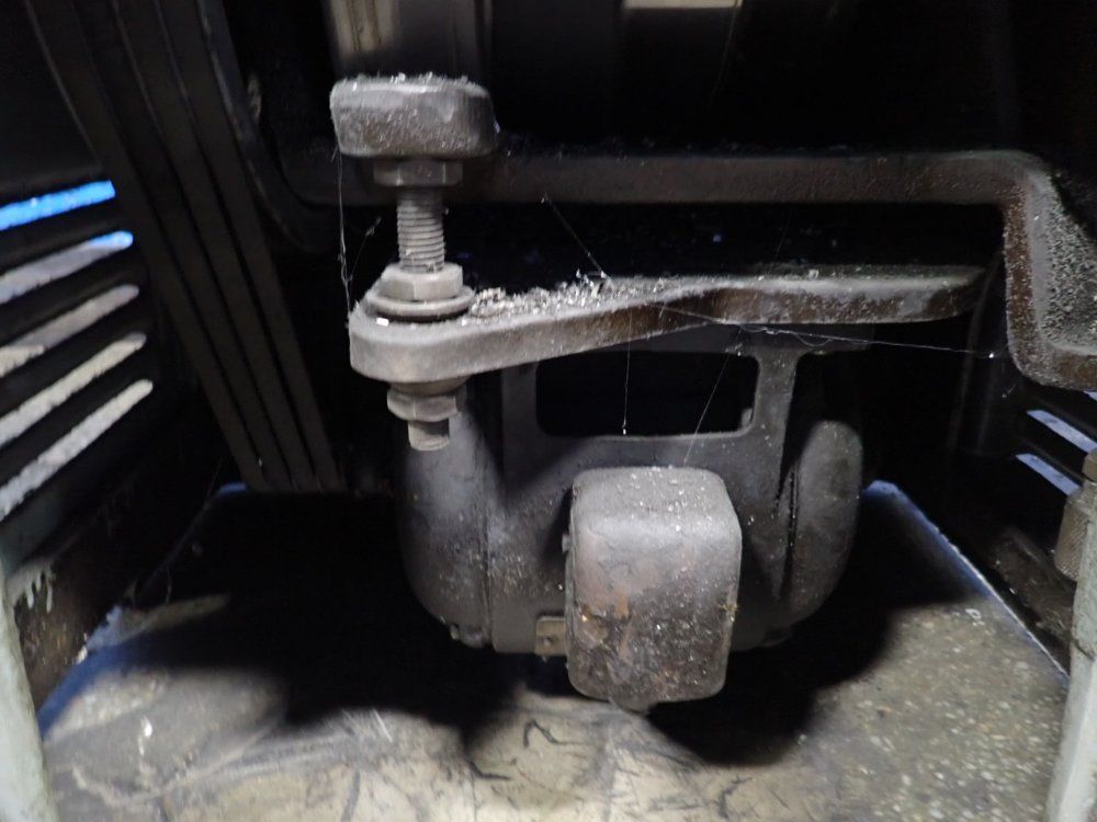 16" x 76" South Bend, engine lathe, 9" 3-jaw chuck, 1.5" bore - Image 5