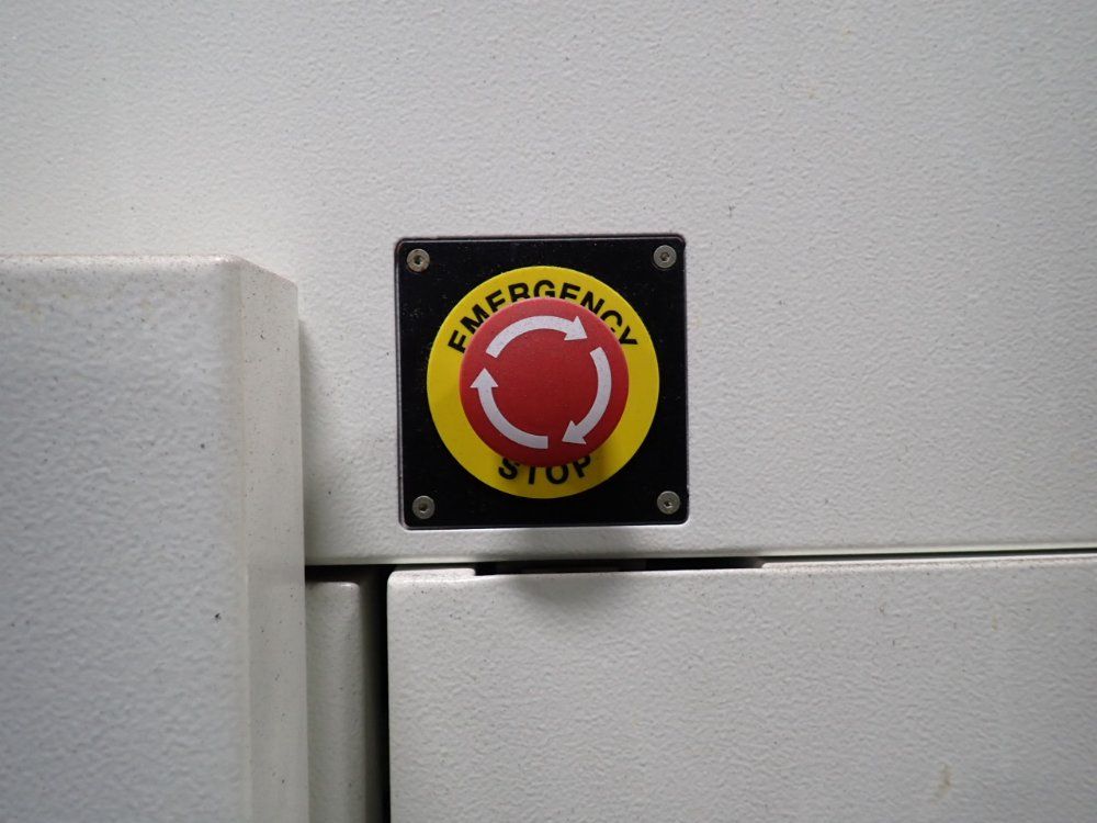 Tri #TR7600LL-SII, X-ray inspection system, 4.0 KVA, 87 psi, 200-240 V., 2013 - Image 4