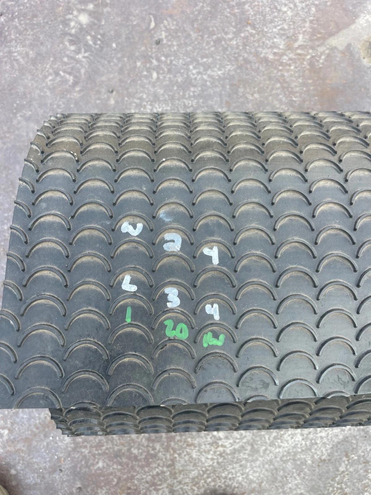 24" wide x 34' long, Crescent Top Conveyor Belt, 2-ply - Image 1