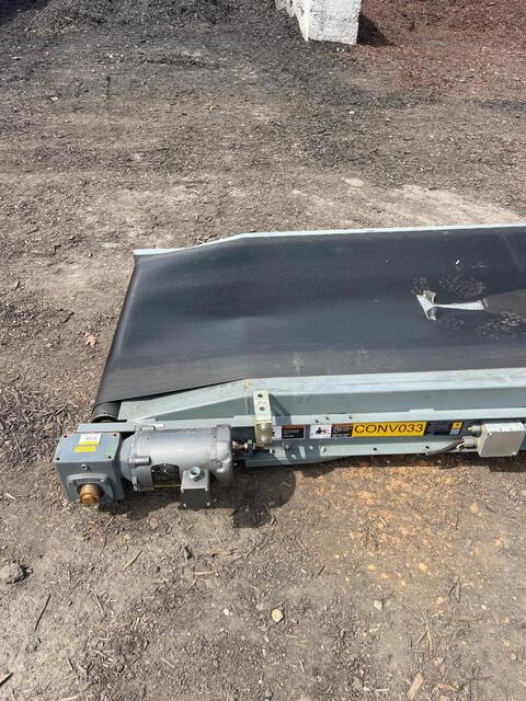 33-3/4" wide x 144" long Longitudinal Groove Belt Conveyor, 0.5 HP Baldor motor, 1725 RPM - Image 3