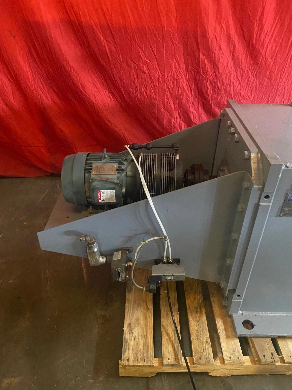 5 HP, 1750 RPM, Falk #1120FC4A, Enclosed Gear Drive, Toshiba motor, 230/460 Volts - Image 4