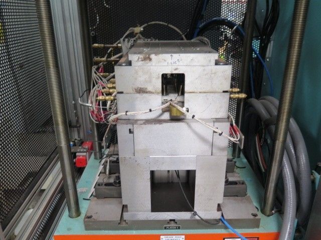 30 Ton, Wabash #G30-18-BLPX, compression molding press, 8 stroke, 8"-28" DL, 2 HP, 2019 - Image 6