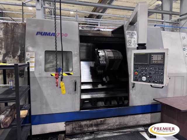 Daewoo Doosan #Puma-700, CNC lathe, Fanuc 21iTB, 40.5" swing, 3" jaw hydraulic chuck, 2005 - Image 1