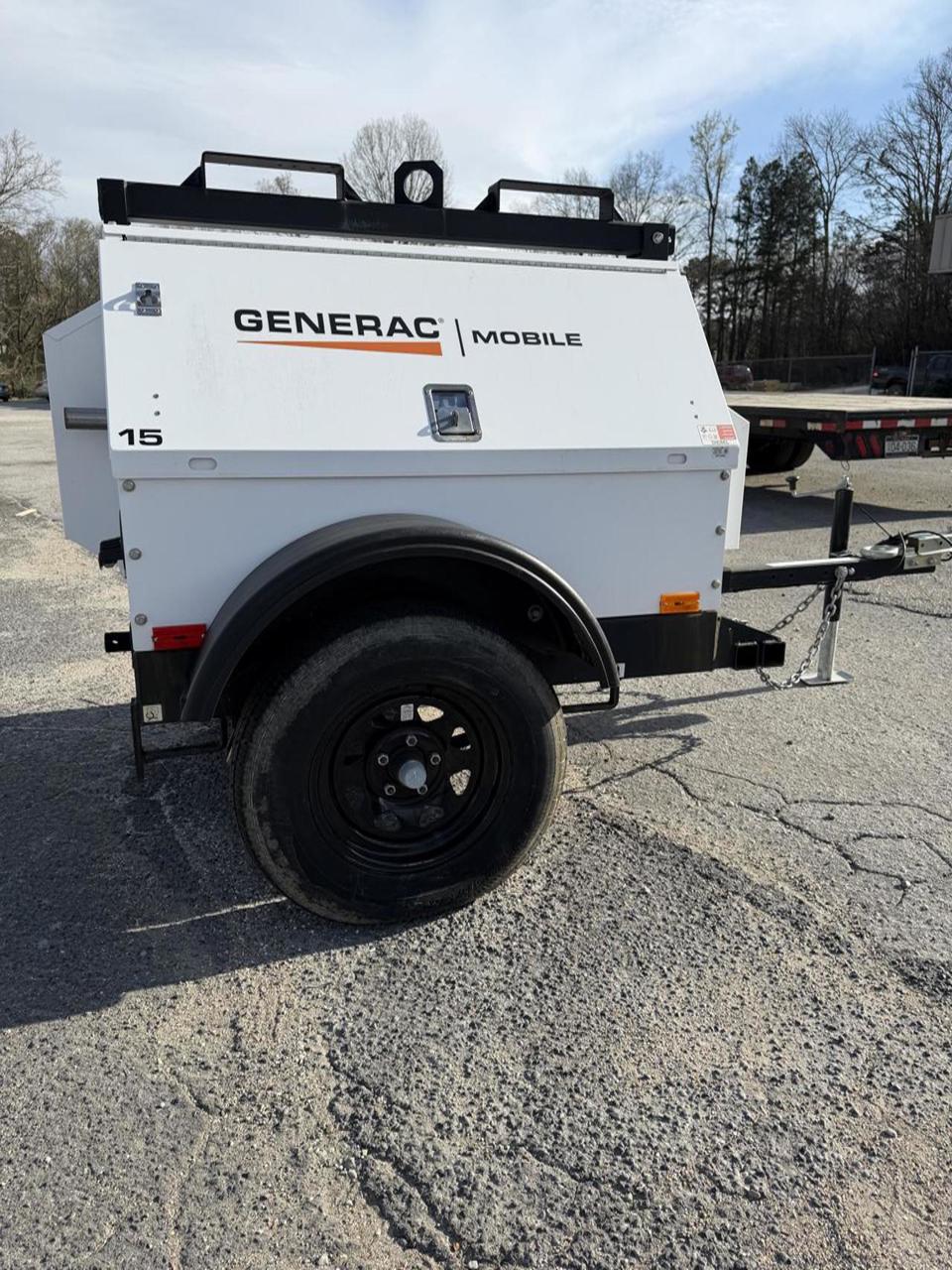 15 KW Generac #MLG15, Portable Diesel Generator, Mitzubishi engine, 120/240 Volts, 1800 RPM, circuit breaker - Image 3