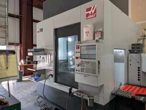 Haas #UMC-750, 5-Axis CNC vertical machining center, 30" X, 20" Y, 20" Z, 15,000 RPM, 30 HP, 30+1 automatic - Image 1