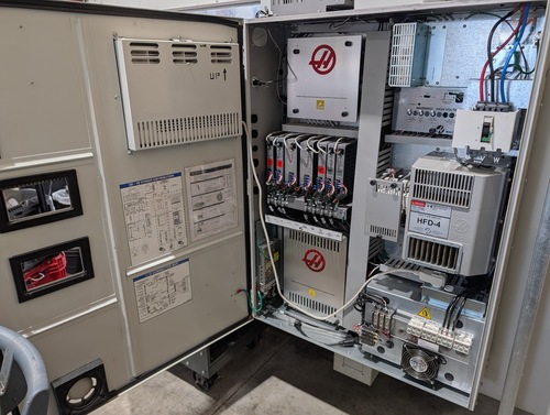 Haas #UMC-750, 5-Axis CNC vertical machining center, 30" X, 20" Y, 20" Z, 15,000 RPM, 30 HP, 30+1 automatic - Image 3