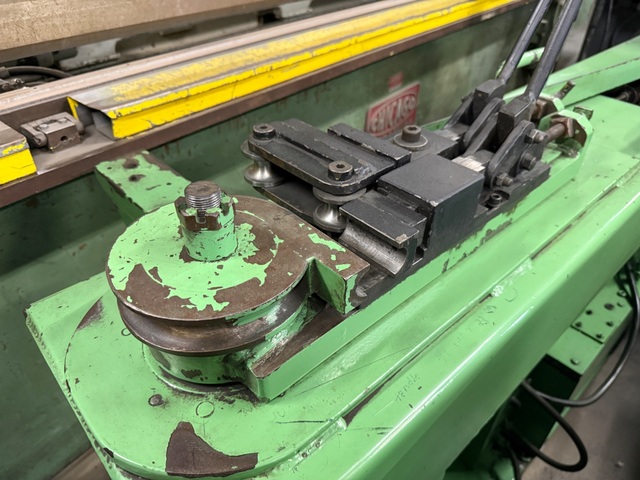 1" Custom hydraulic tube bender, Racine Simplex hydraulic pump, 1-1/2 HP, 220/440 V. - Image 2