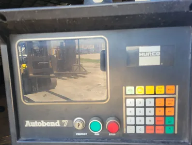 150 Ton, LVD #150-JS-10, CNC hydraulic press brake, 10' overall, 98" between housing, Hurco Autobend 7 - Image 9