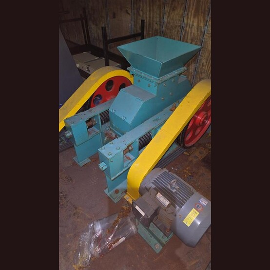 Henan Shibo #2PG400X250, double roll crusher, 400mm x 250mm rolls, 5-15 TPH, 25mm max feed - Image 2
