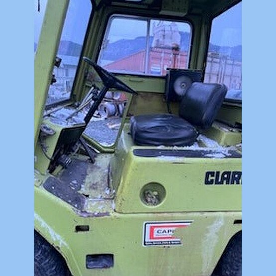 5,325 lb. Clark #C500-YS60LP, propane forklift, 2-stage boom, 125" reach, enclosed heated cab, 3,811 hours - Image 7
