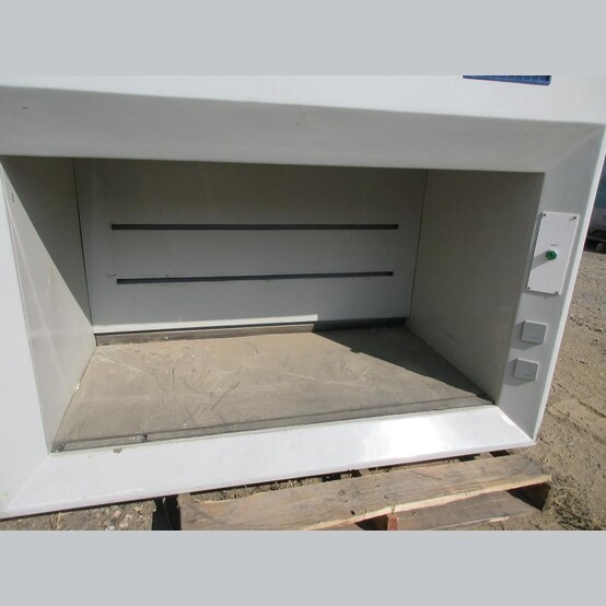 Fume Hood, 50" width x 28" H x 26" D opening, 115 V. - Image 2