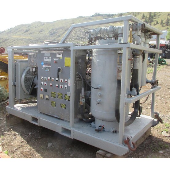 1,300 SCFM, 350 PSI, National Compressed Air #NCA-37-24-GSE-B, rotary screw drill booster compressor, 150 HP - Image 1