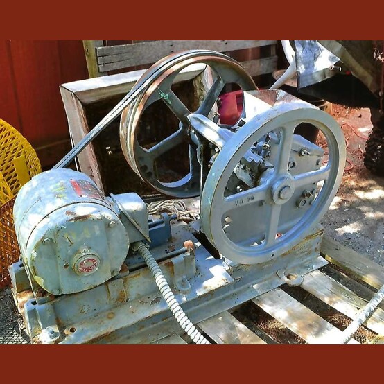 2" x 3" BICO Braun #Chipmunk, VD type lab jaw crusher, 400 lb/h capacity, 2 HP, 460 V. - Image 2