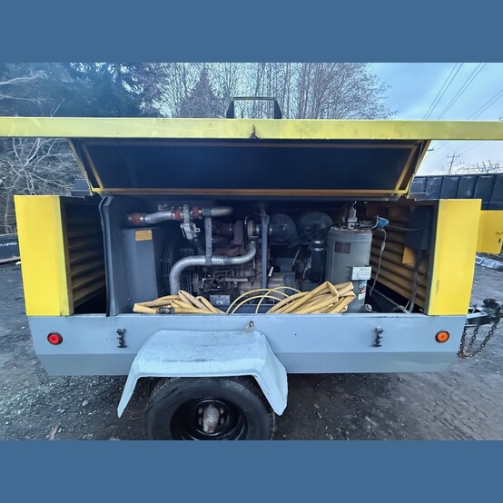 375 CFM, Atlas Copco #XATS 375, portable diesel air compressor, 150 PSI, 125 HP, 4,641 hours, 2012 - Image 2