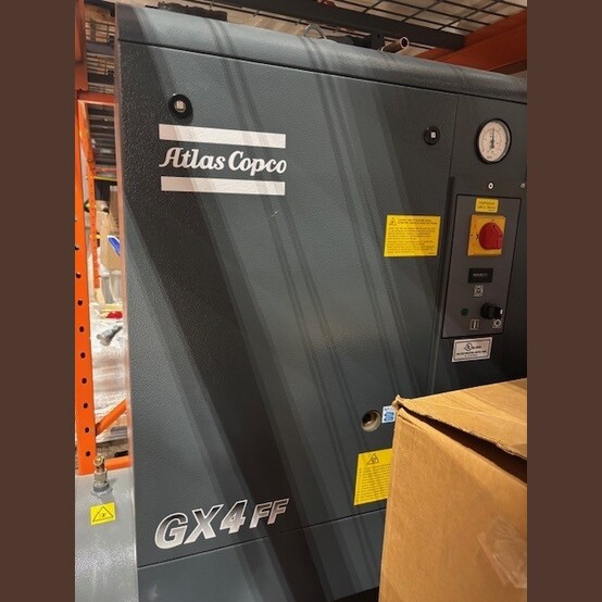 160 PSI, Atlas Copco #GX4FF, rotary screw air compressor, tank mounted, 7 HP, 575 V., 1,883 hours, 2016 - Image 2