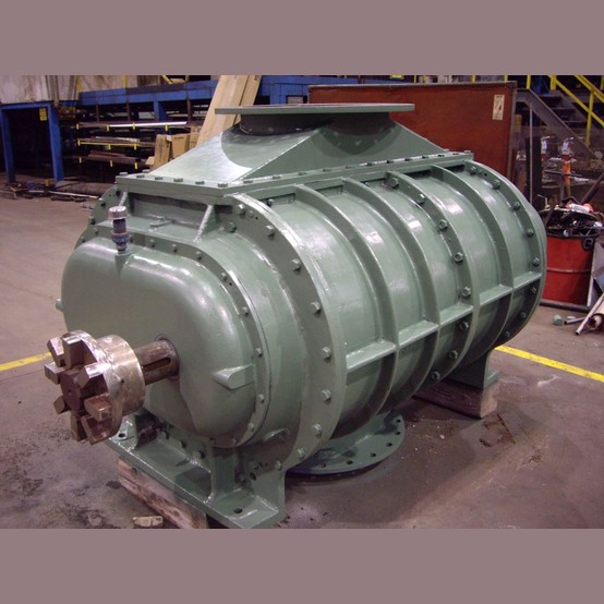 1,056 cfm, 7 psi, GD Sutorbilt #3200, rotary positive blower, 20 x 55, 24" inlet/discharge, 665 RPM - Image 1