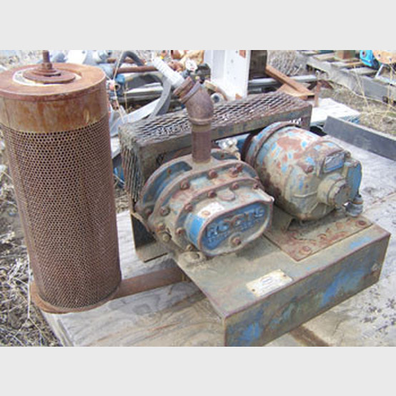 Roots #22 AF, horizontal positive blower, 1/2 HP General Electric motor - Image 1