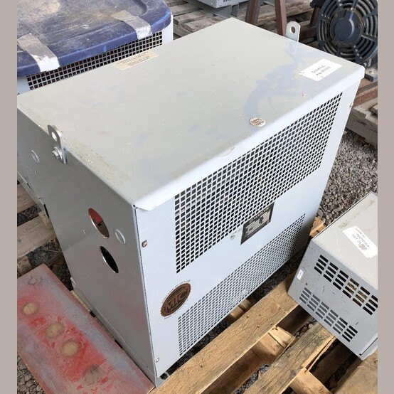 112.5 KVA 600 Primary, 240 Secondary, Marcus #MAT112.5A3, Dry Type Transformer 3 Phase - Image 1