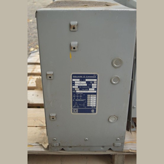 15 KVA 600 Primary, 208Y/120 Secondary, Square D #C15T79HCUX, Dry Type Transformer 3 Phase - Image 1