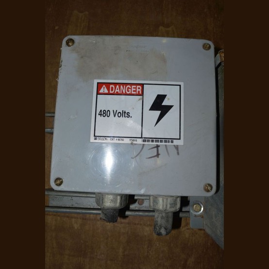 3 KVA 600/480 Primary, 480/277 Secondary, Hammond, Dry Type Transformer 3 Phase - Image 1