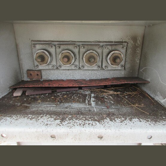500 KVA 13,200 Primary, 480Y/277 Secondary, General Electric #M 125152B, Liquid Filled Pad Transformer 3 Phase - Image 6