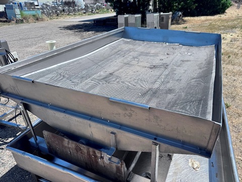 Stainless Steel Cooling Pan, 5' wide x 88" long cooling pan, perforated screen deck, 15" deep pan body, 2" - Image 3