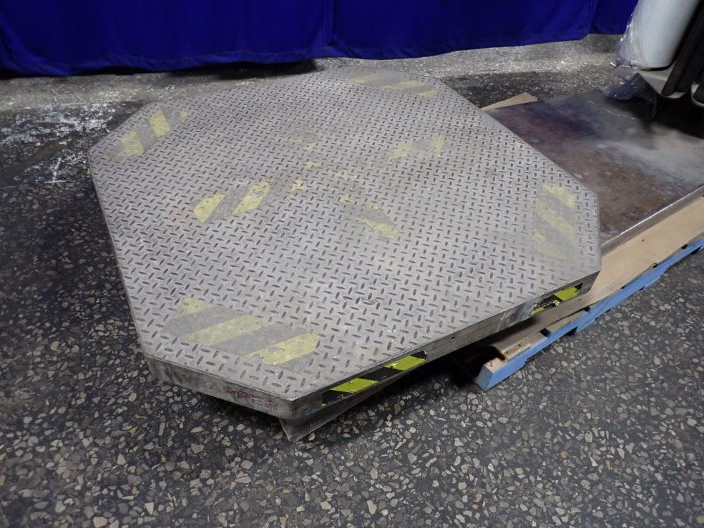 Lantech #T-0242, Stretch Wrapper, 48-1/2" x 48-1/2", 88" Height - Image 2