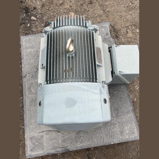 100 HP 1775 RPM Hyundai, Frame 405T, 575 Volts, Model HIS405SR0412P, Electric Motor - Image 3