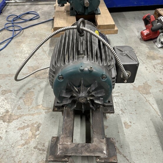 15 HP 1760 RPM Baldor - Caterpillar #: M2333T-5, Frame 254T, 575 Volts, Electric Motor - Image 5