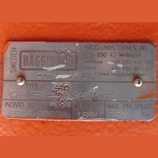30200 cc per rev Hagglunds #CBP 560, Hydraulic Drive Motor, 160 kNm Torque, 5076 PSI, 135, Used - Image 2