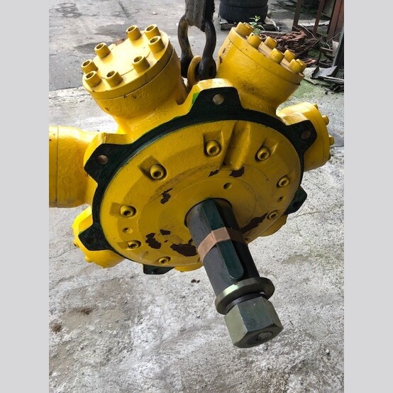 KYB #Hydrostar MRH-270, Hydraulic Motor, 3570 PSI, 125, New - Image 2