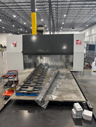 Haas #GR-510, Gantry Type Machining Center, 122" x 53" table, 121" X Travel, 61" Y Travel, 11" Z, 15 HP, 8100 - Image 1