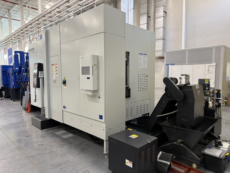 Haitian, Precision #MQ50, CNC horizontal machining center, Fanuc 31i-B Plus, 28.7" X, 28.7" Y, 31.5" Z, 12000 - Image 5
