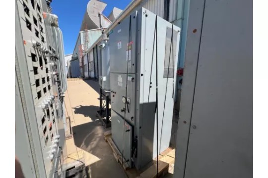 Siemens, medium voltage motor cont, 4160 Volt, 1000 amp MCC Panel, 3PH - Image 3