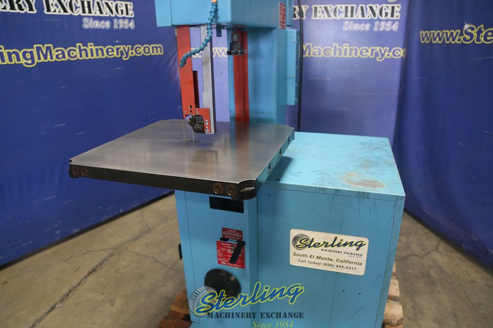 20" x 13" DoAll #2013-V, vertical band saw, 1/8"-1" x 154" blade, 55-5200 FPM, 2 HP, 26" x 26" table, blade - Image 6