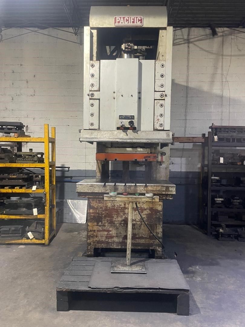 250 Ton, Pacific #250-PF-OBS, Hydraulic C Frame Press, 12" stroke, 21-3/4" open height, 18" throat, 1978 - Image 2