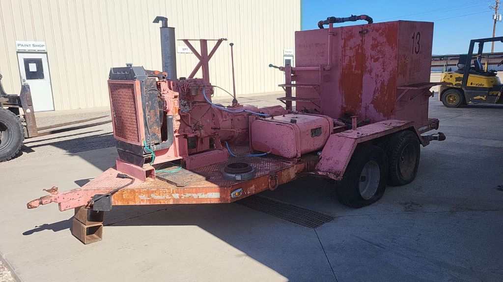 80 HP @ 2200 RPM, Caterpillar, Industrial Gas Engine, dual-axle trailer - Image 2