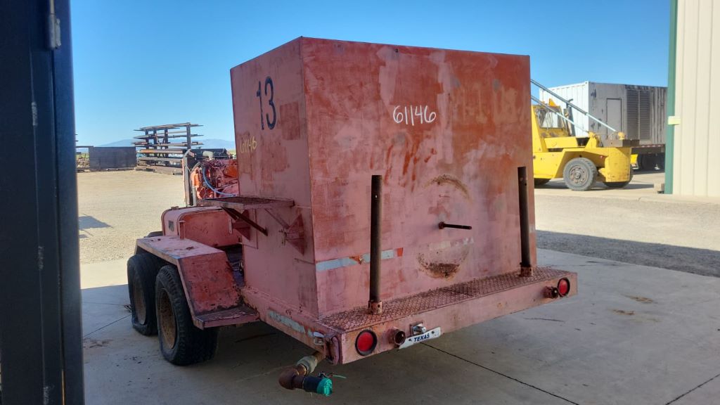 80 HP @ 2200 RPM, Caterpillar, Industrial Gas Engine, dual-axle trailer - Image 4