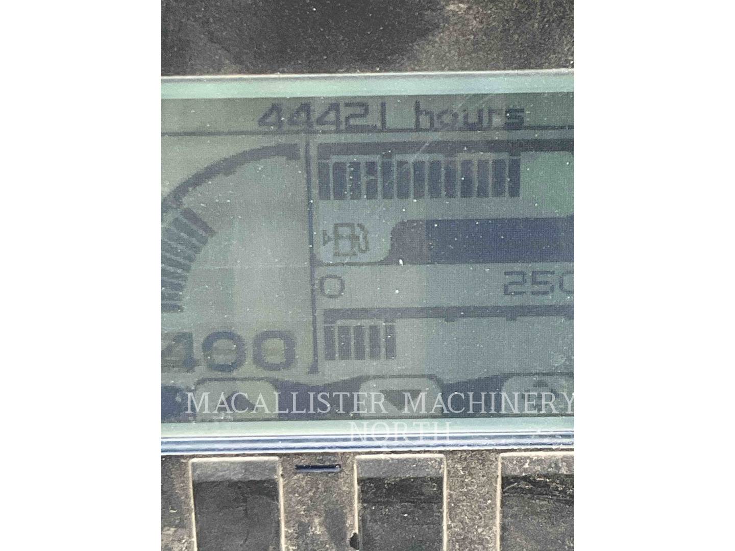 Caterpillar CB34B, Vibratory Single Drum Asphalt, 4484 hours, S/N: XB400188, 2016 - Image 5