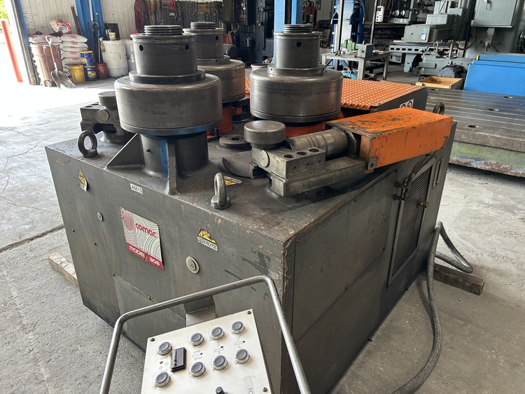 Carell Comac #308-HV4, angle bending roll, 2011 - Image 4