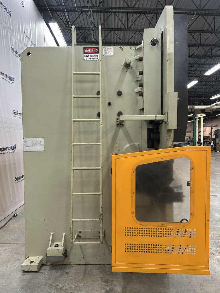 330 Ton, U.S. Industrial #US33013ACR, CNC hydraulic press brake, 13' overall, 118" between housing, 30 HP - Image 8