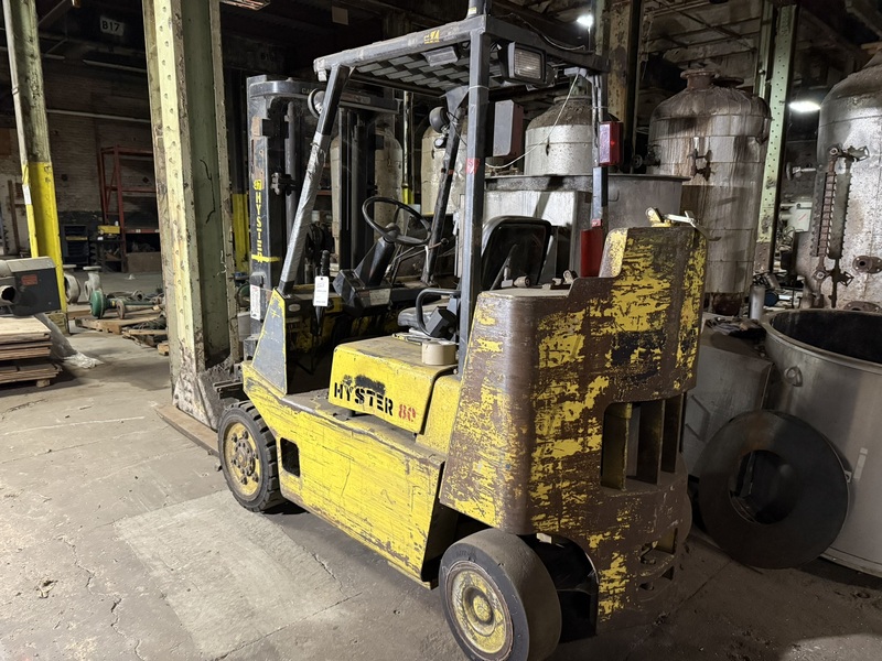 8,000 lb. Hyster #S80XL2BC, Forklift, 47.5" forks, 121" load height - Image 2