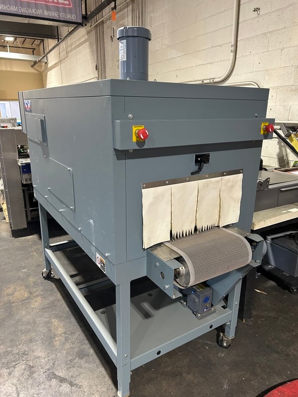 Shanklin #T-71, Shrink Tunnel, 60" L x 22" width x 10" H passage, 92" conveyor, variable speed Teflon mesh - Image 4
