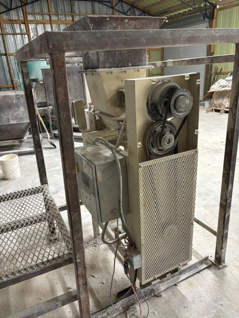 HL Stoker #200, Auger Bagging/Filling Machine, (2) small material hoppers, 220 Volt - Image 3