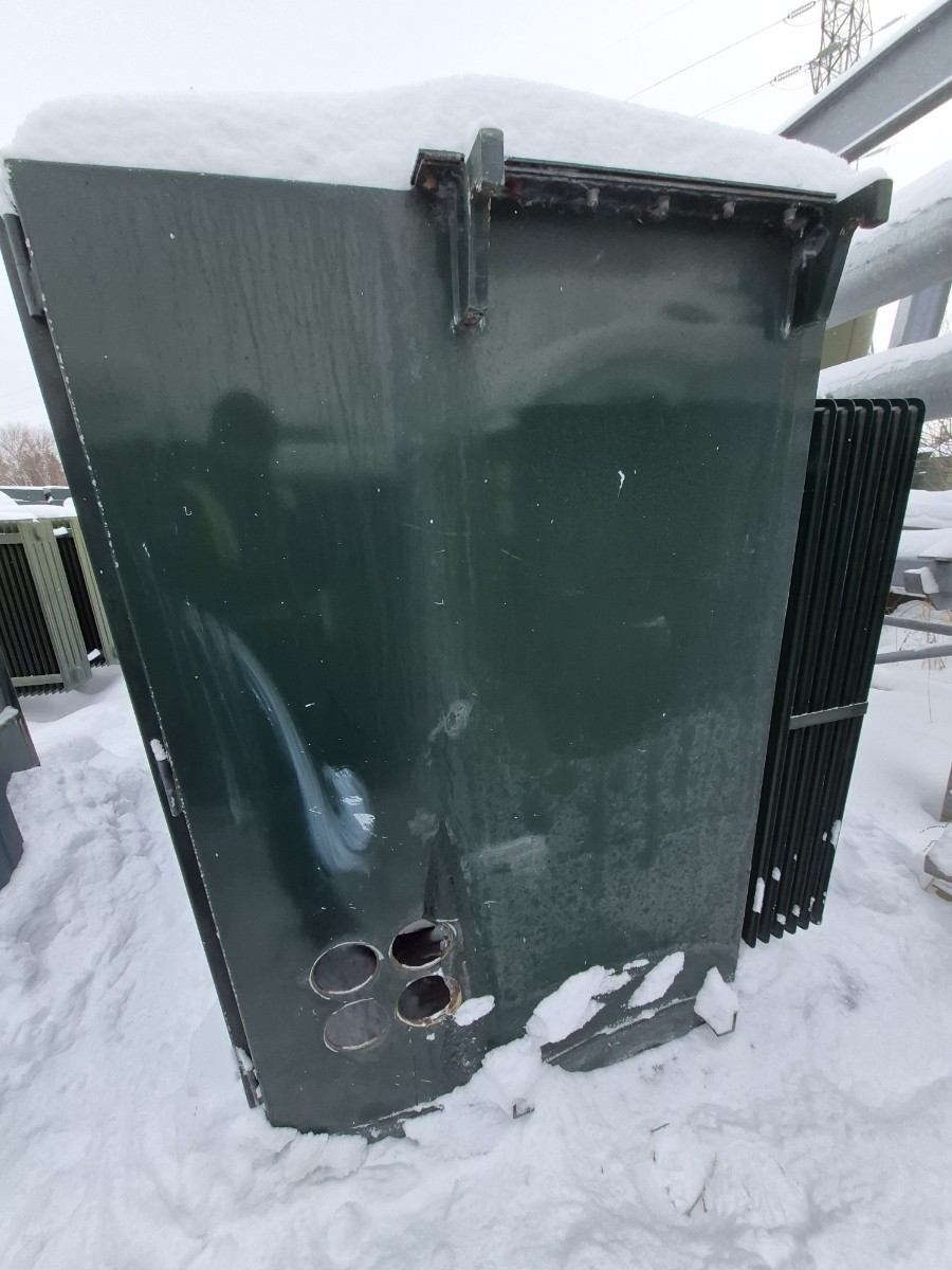 750 KVA 4160 Primary, 600Y Secondary, 3 phase padmount transformer - Image 7